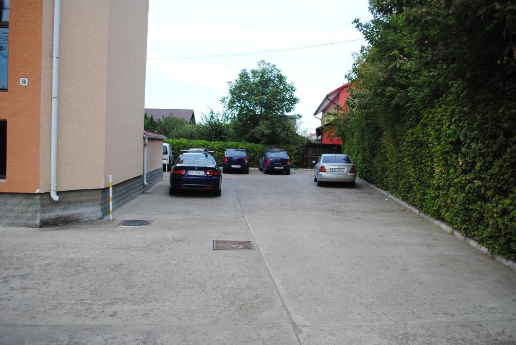 Hotel West Scheia Buitenkant foto
